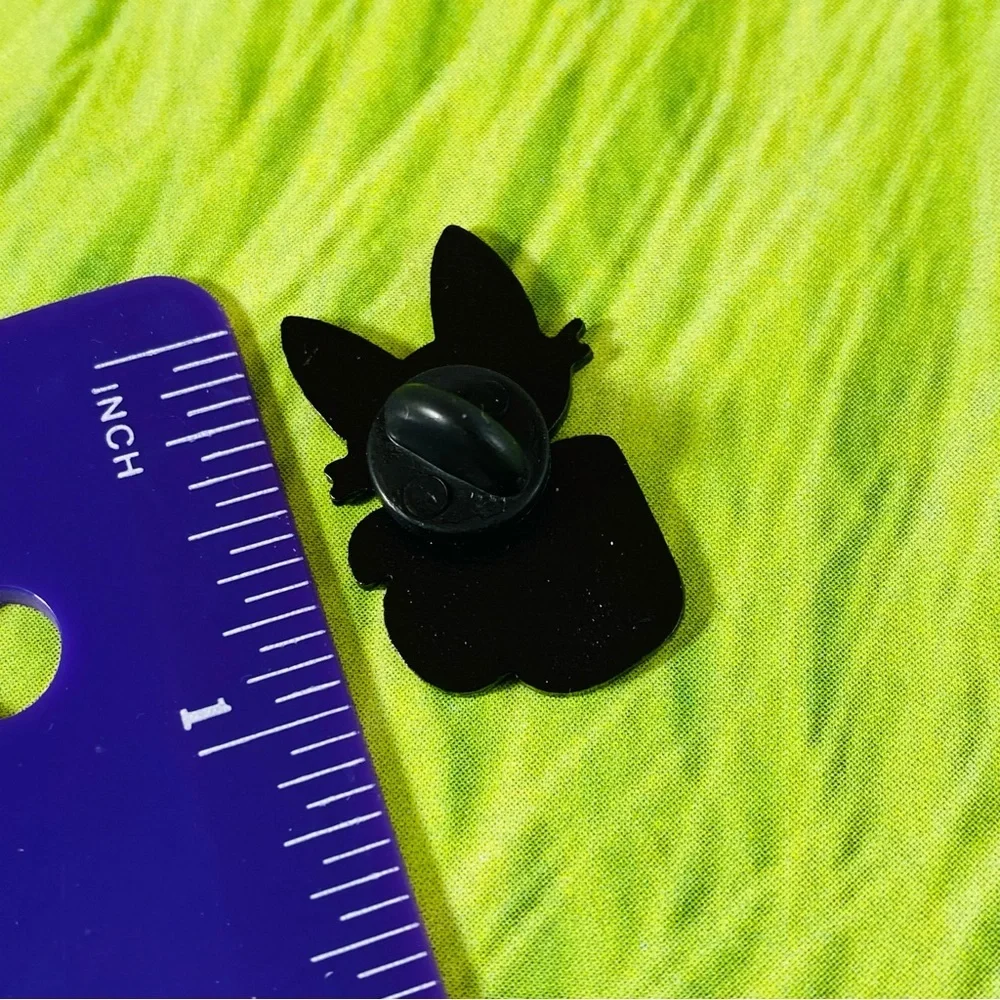 JiJi hot kitty coffee mug lapel pin KiKi’s Delivery service